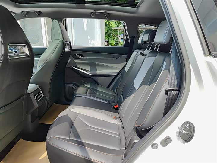 Changan CS75 Plus, 2023 — фото 8 из 9