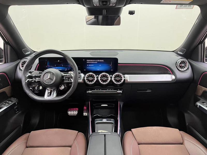 Mercedes-Benz GLB-Class AMG, 2024 — фото 11 из 12