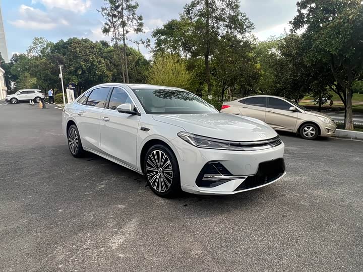Geely Galaxy A7, 2025 — фото 3 из 9