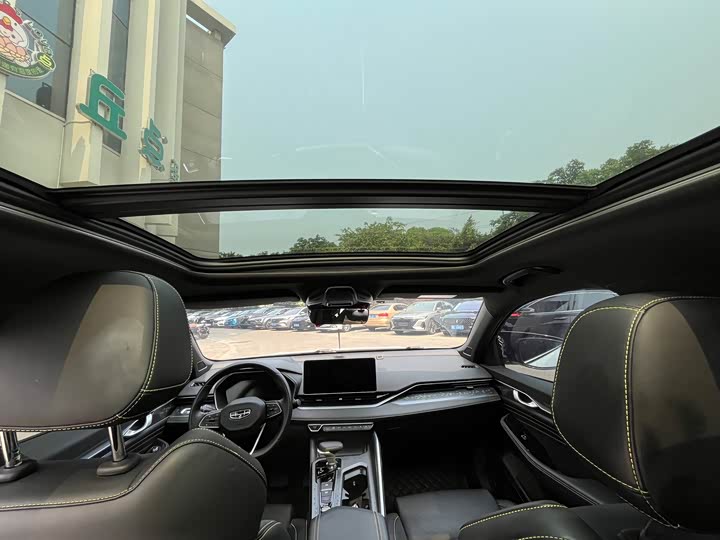 Geely Preface, 2023 — фото 9 из 9
