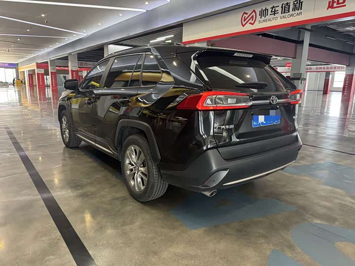 Toyota Wildlander, 2024 — фото 3 из 5