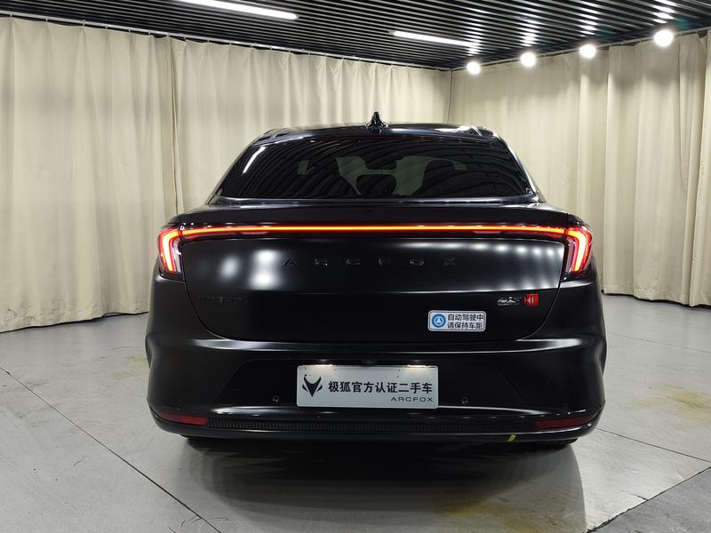 BAIC Arcfox Alpha S, 2023 — фото 5 из 12