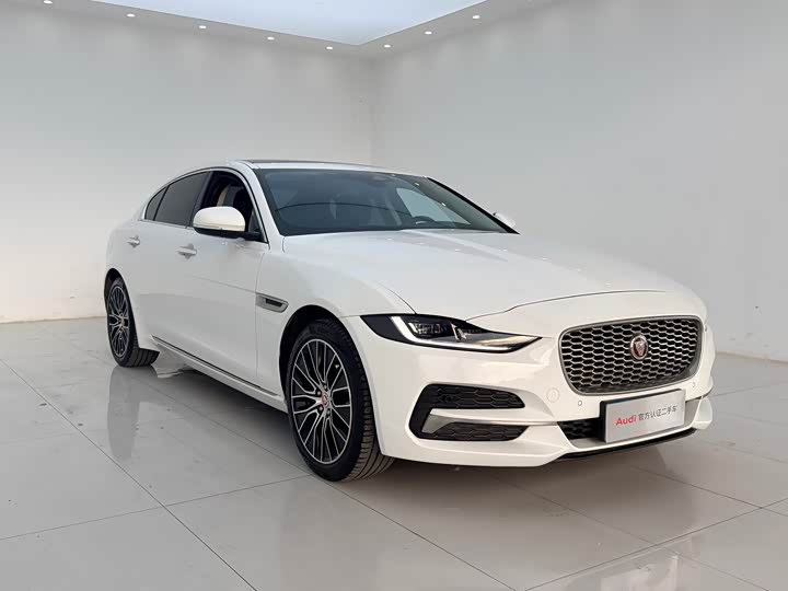 Jaguar XE L, 2022 — фото 3 из 9