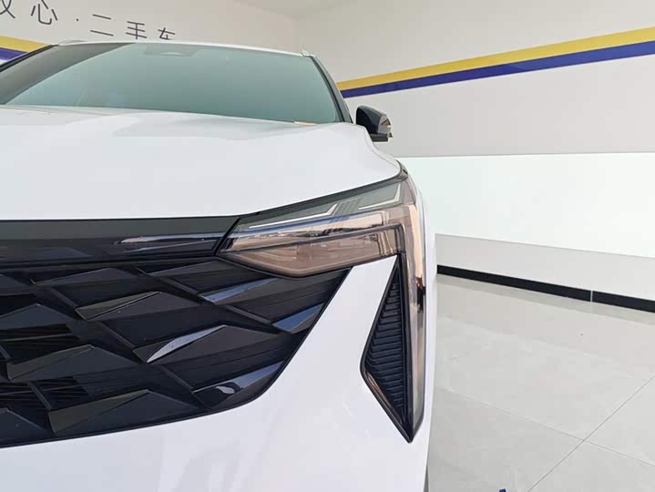 Geely Atlas, 2025 — фото 5 из 9