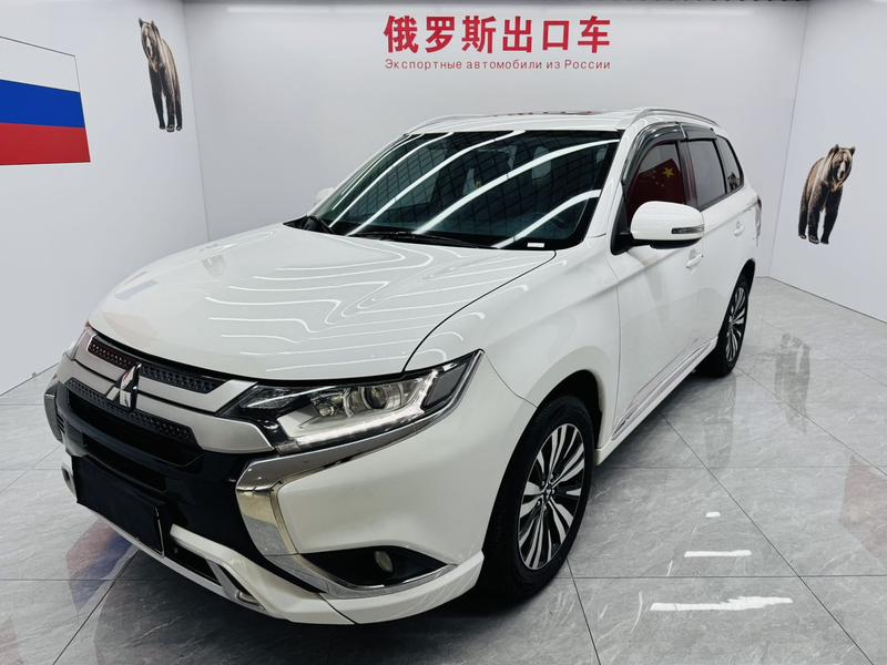 Mitsubishi Outlander, 2021 — купить в Перми под ключ