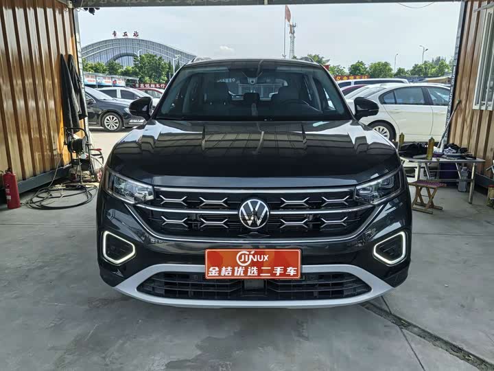 Volkswagen Tayron, 2023 — купить в Перми под ключ