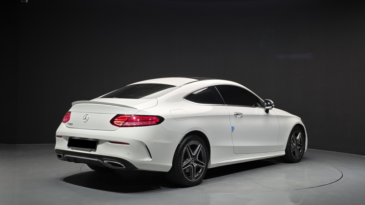 Mercedes-Benz C-Class, 2022 — фото 2 из 12