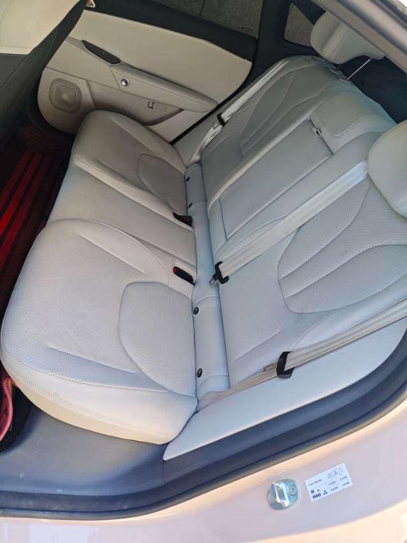 BAIC Arcfox Alpha S5, 2025 — фото 6 из 7