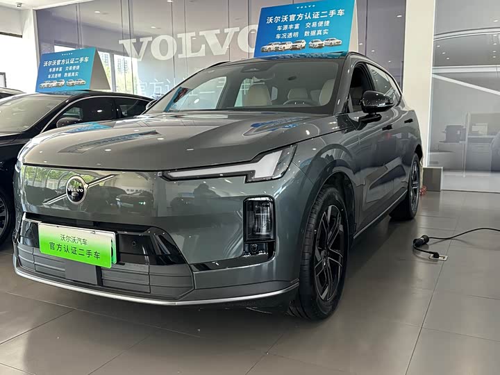 Volvo XC70 Hybrid, 2025 — купить в Санкт-Петербурге под ключ