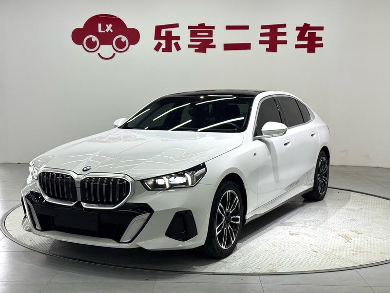 BMW 5 Series, 2024 — купить в Брянске под ключ