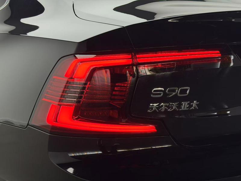 Volvo S90, 2024 — фото 10 из 12