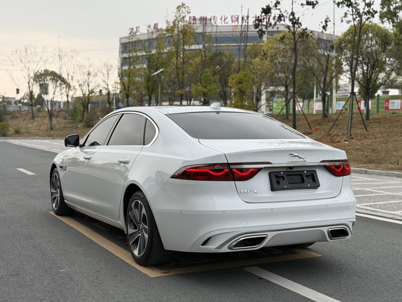Jaguar XF L, 2022 — фото 4 из 12