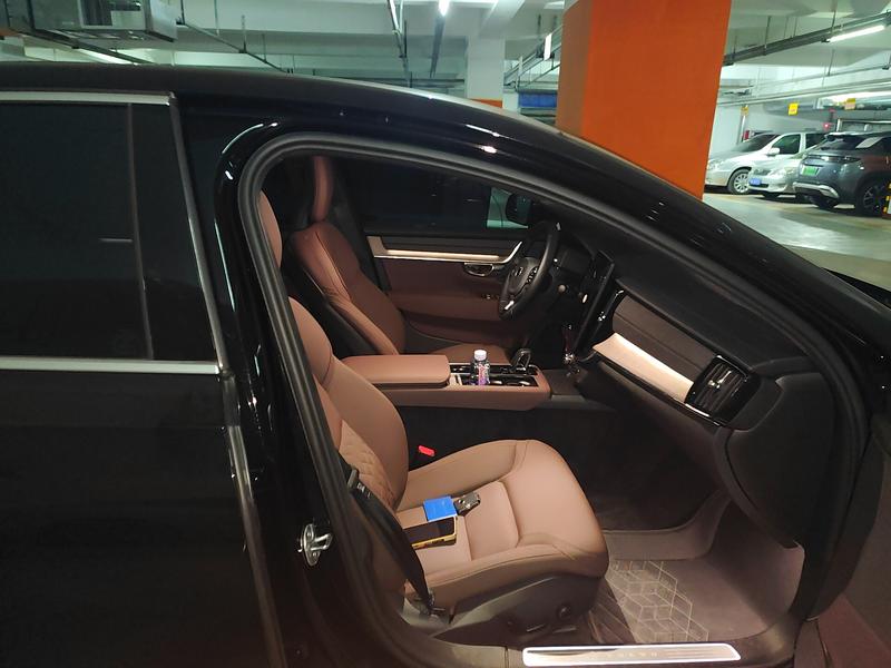 Volvo S90, 2025 — фото 8 из 12