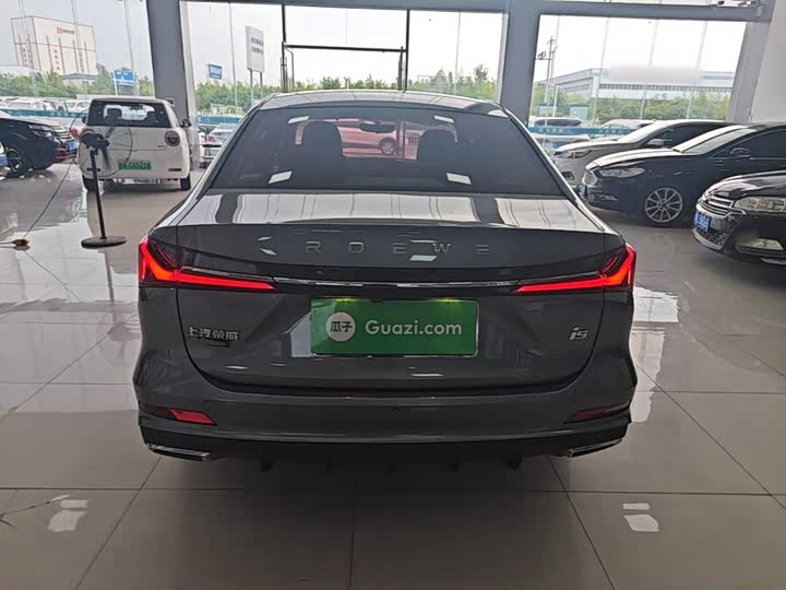 Roewe i5, 2024 — фото 6 из 9