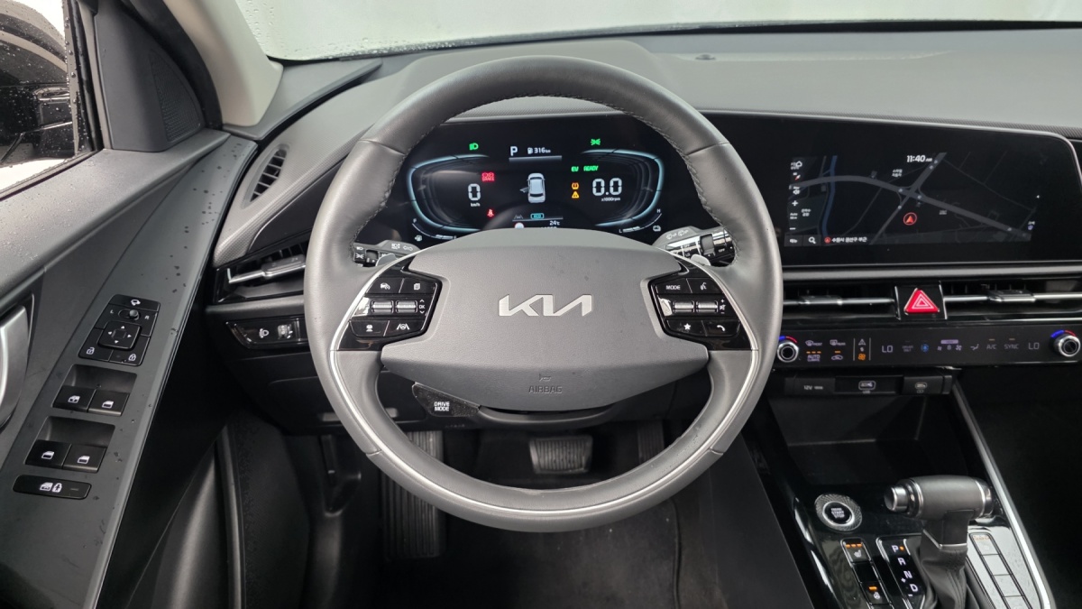 Kia Niro, 2022 — фото 12 из 12