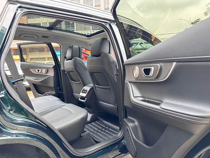 Chery Tiggo 8 Pro Hybrid, 2023 — фото 9 из 9