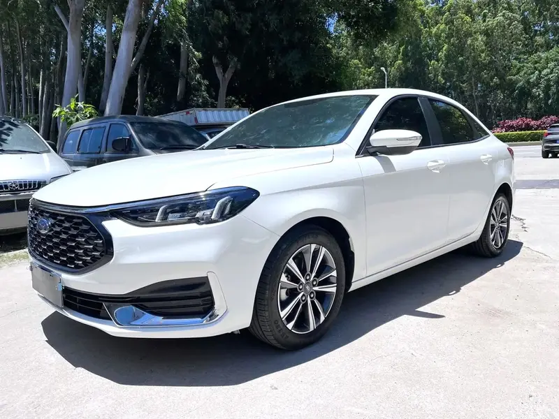 Ford Escort, 2022 — купить в Иванове под ключ