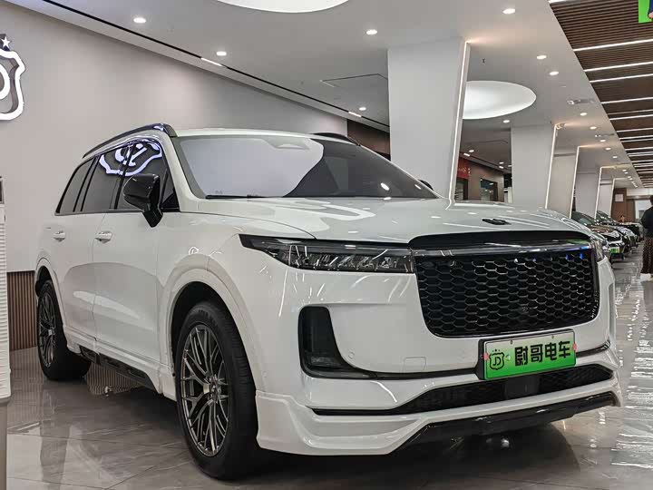 LiXiang One, 2022 — купить в Санкт-Петербурге под ключ
