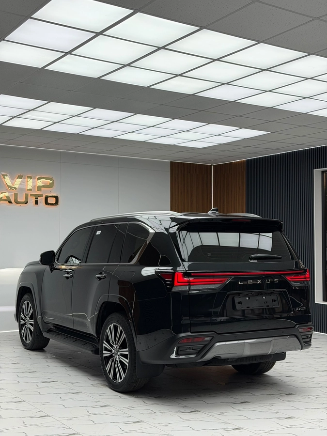 Lexus LX, 2026 — фото 5 из 12