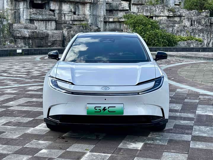 Toyota bZ5, 2026 — купить в Саранске под ключ