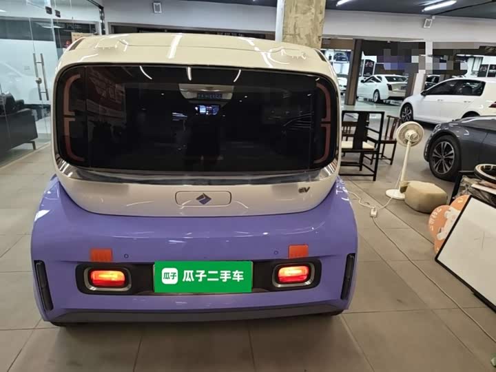 Baojun KiWi EV, 2024 — фото 6 из 9