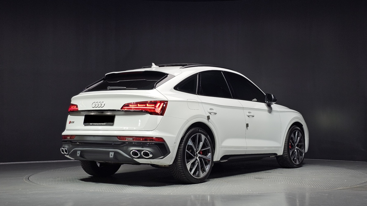 Audi SQ5, 2023 — фото 2 из 12