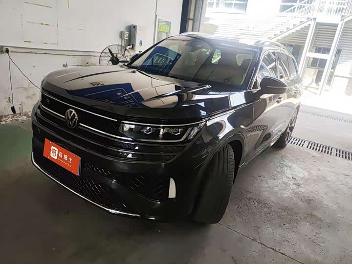 Volkswagen Tavendor, 2023 — купить в Перми под ключ