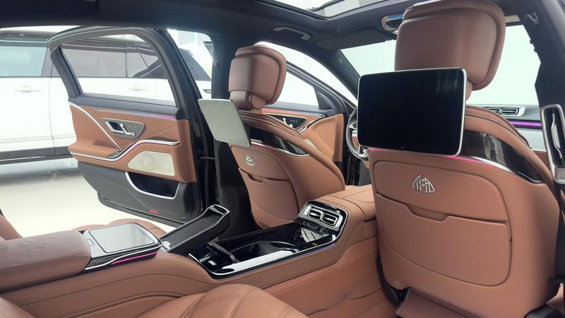 Mercedes-Benz Maybach S-Class, 2023 — фото 12 из 12