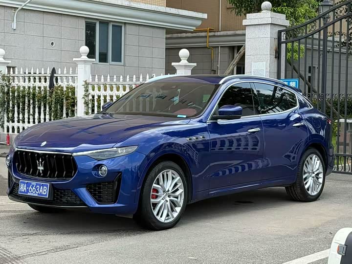 Maserati Levante, 2022 — купить в Самаре под ключ