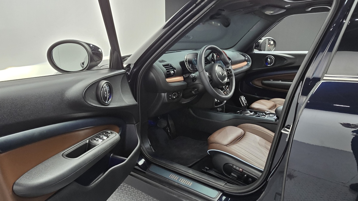 Mini Clubman, 2024 — фото 10 из 12