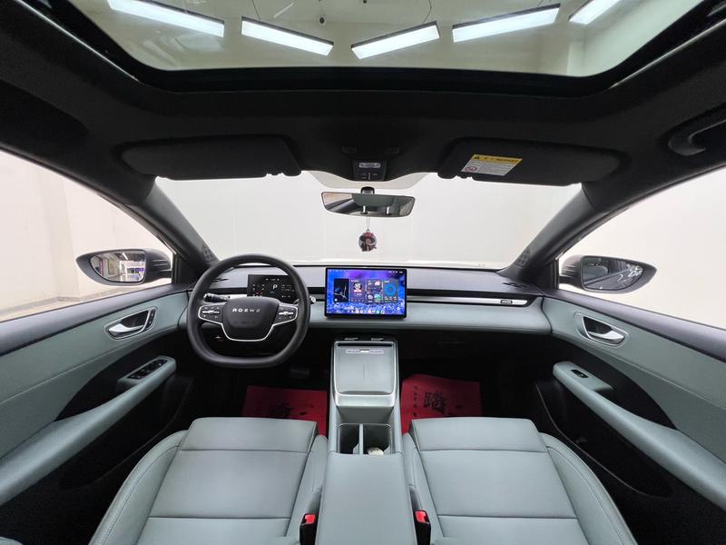 Roewe D6, 2025 — фото 9 из 12