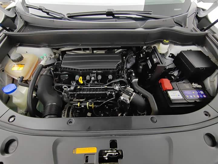 Dongfeng Aeolus AX7, 2022 — фото 6 из 9