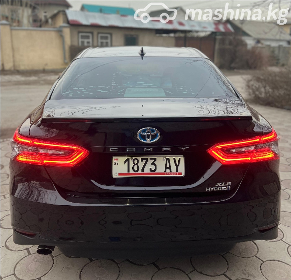 Toyota Camry, 2021 — фото 4 из 6