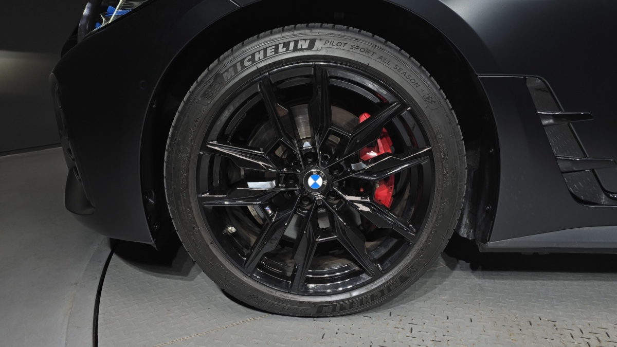 BMW i4, 2022 — фото 5 из 12