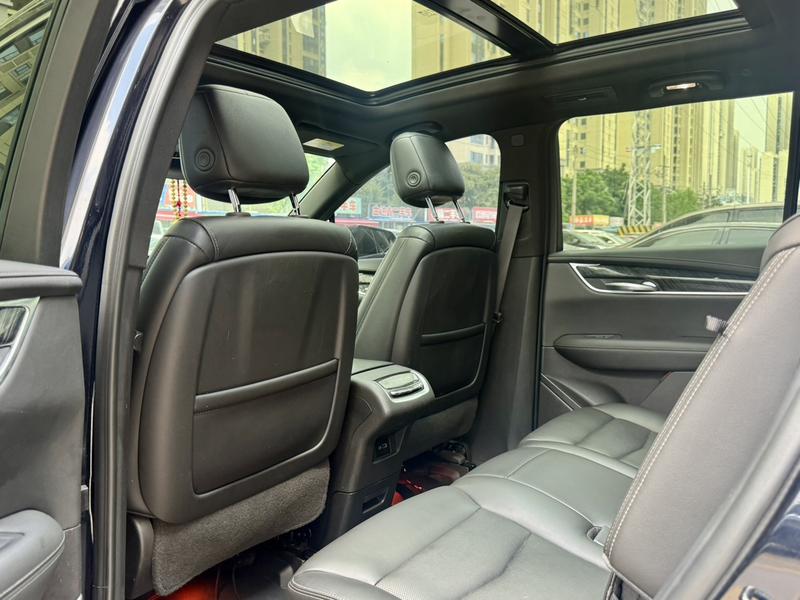 Cadillac XT6, 2023 — фото 9 из 10