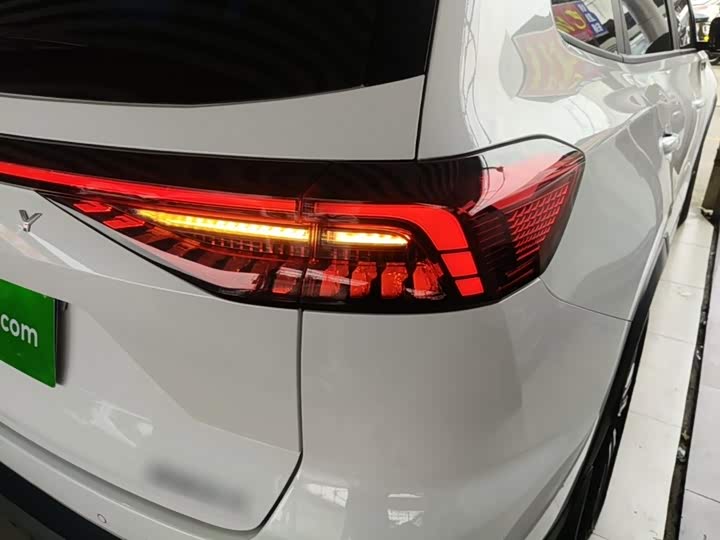 Chery Tiggo 8 Pro, 2024 — фото 8 из 9