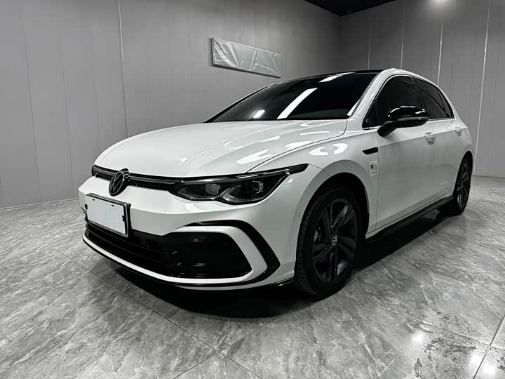 Volkswagen Golf, 2022 — купить в Липецке под ключ