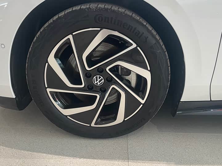 Volkswagen ID.7 Vizzion, 2023 — фото 7 из 9