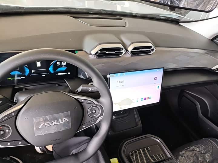 Dongfeng Aeolus Sky EV01, 2025 — фото 6 из 9