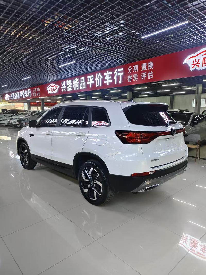 Changan CS75, 2025 — фото 4 из 7