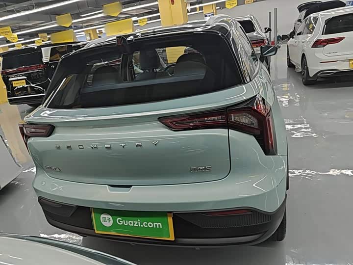 Geely Geometry E Firefly, 2022 — фото 6 из 9