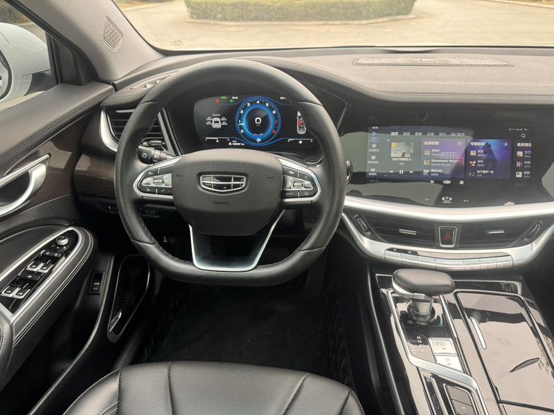 Geely Emgrand GT, 2022 — фото 8 из 11
