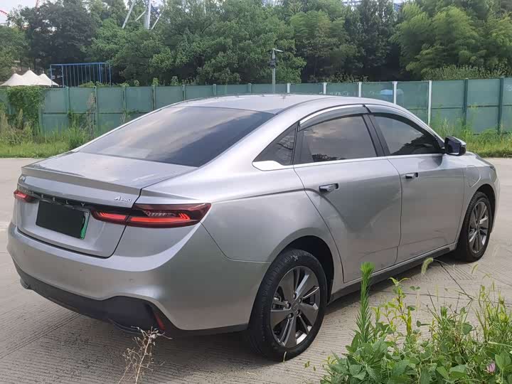 Geely Geometry A, 2022 — фото 7 из 9
