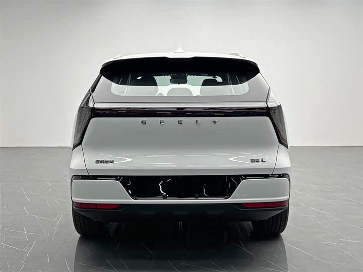 Geely Atlas L, 2026 — фото 5 из 9