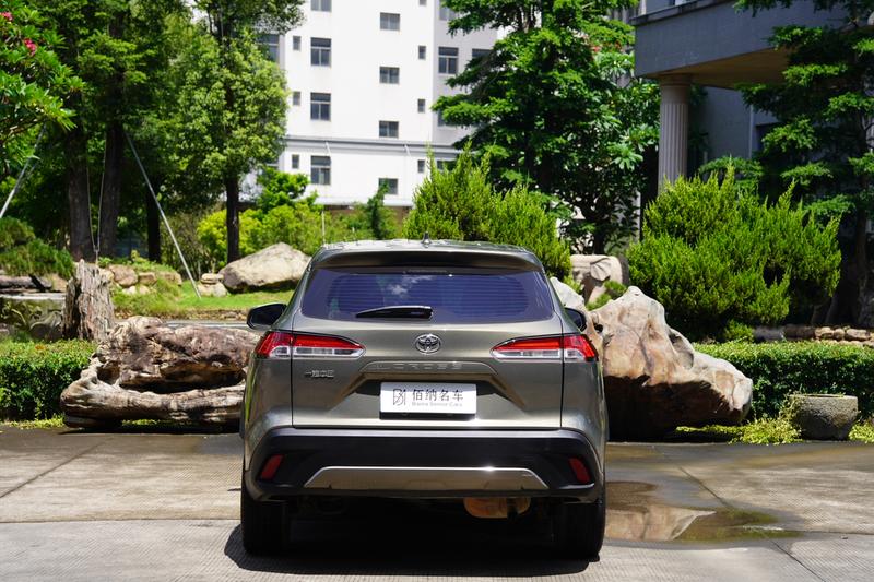Toyota Corolla Cross, 2021 — фото 6 из 12