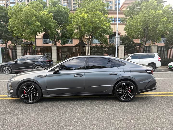 Hyundai Sonata N Line, 2024 — фото 8 из 9