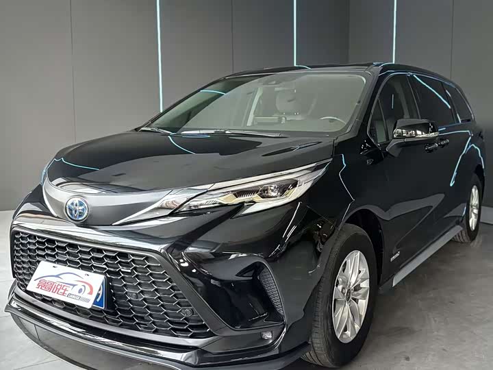Toyota Granvia, 2024 — купить в Перми под ключ