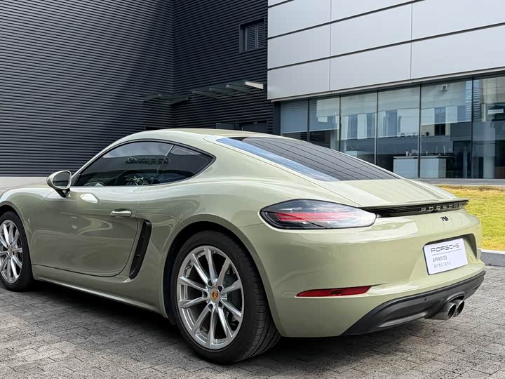 Porsche 718, 2023 — фото 6 из 9