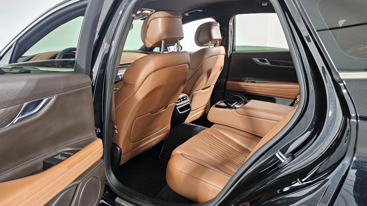 Genesis G80, 2022 — фото 11 из 12