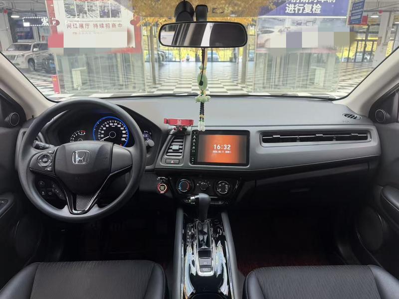 Honda Vezel, 2021 — фото 8 из 12